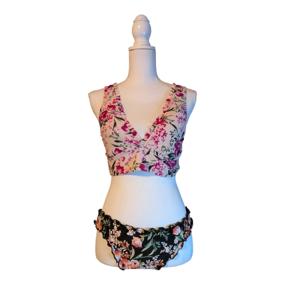 Mossimo Green Pink Floral Ruffle Bikini Top & Bottom